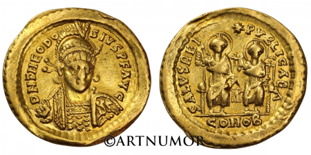 Théodose II (402-450) - Solidus, Constantinople. TTB