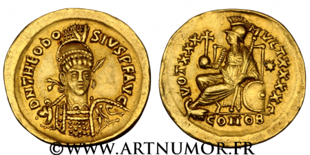 Théodose II - Solidus, Constantinople